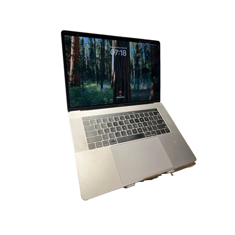 Notebook MacBook Pro 16  Intel Core i7, SSD 500GB, Tela 15,1'' Full HD  usado