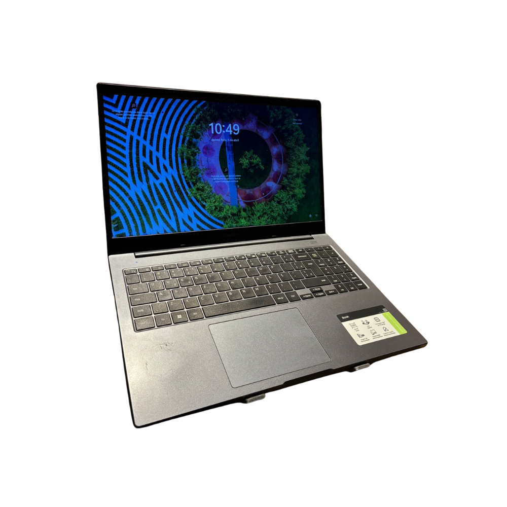 Notebook Samsung Book Intel Core i3 11th, SSD 256GB, Tela 15.6'' Full HD, Windows 11 PRO  usado